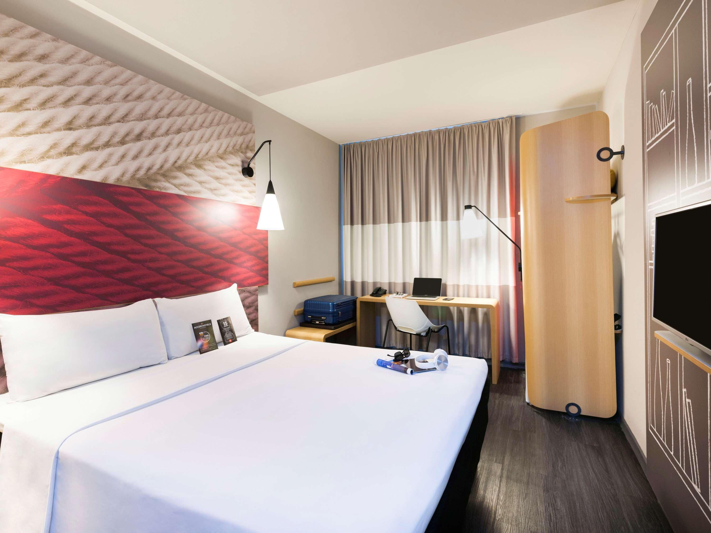 Ibis Navegantes Itajai Hotel Exterior photo